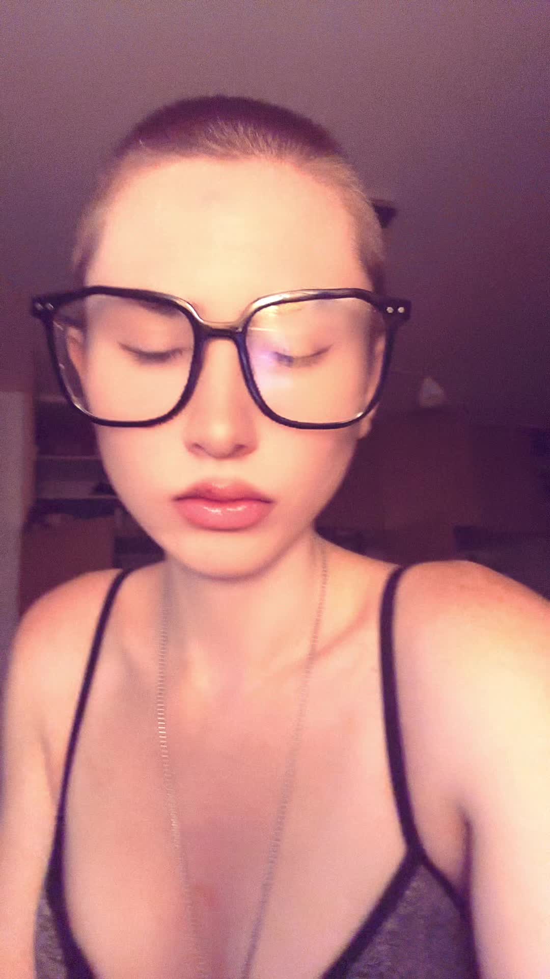 @𝕷𝖊𝖔𝖓𝖎𝖊🐻