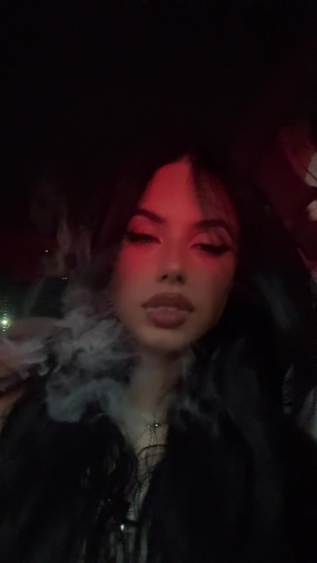 @Victoria ✨