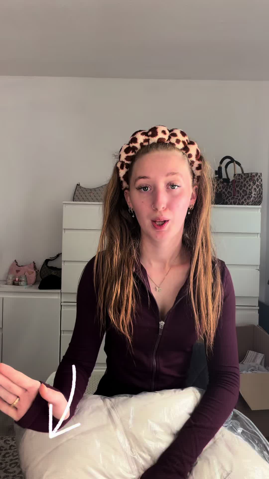 @Kira