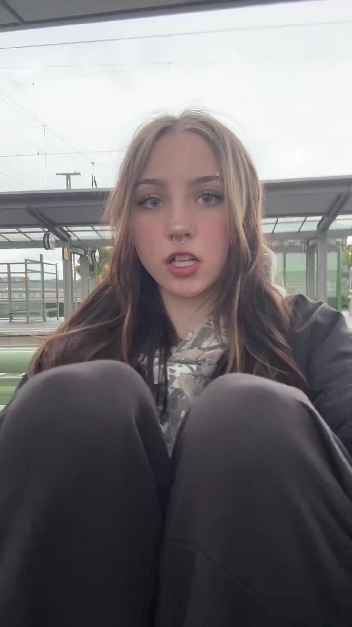 @𝓮𝓶𝓶𝓪 🎐💞