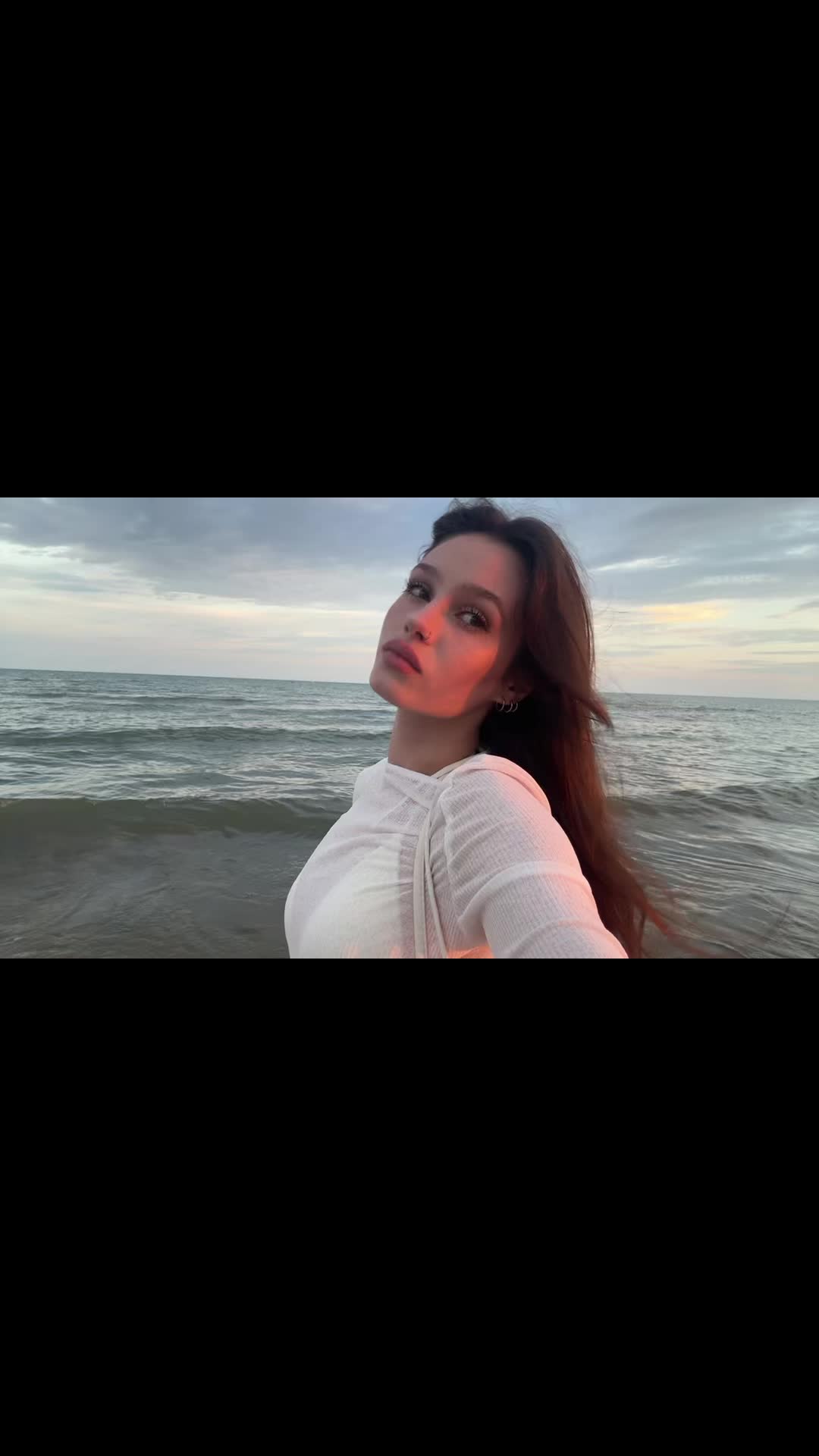 @вероніка троль