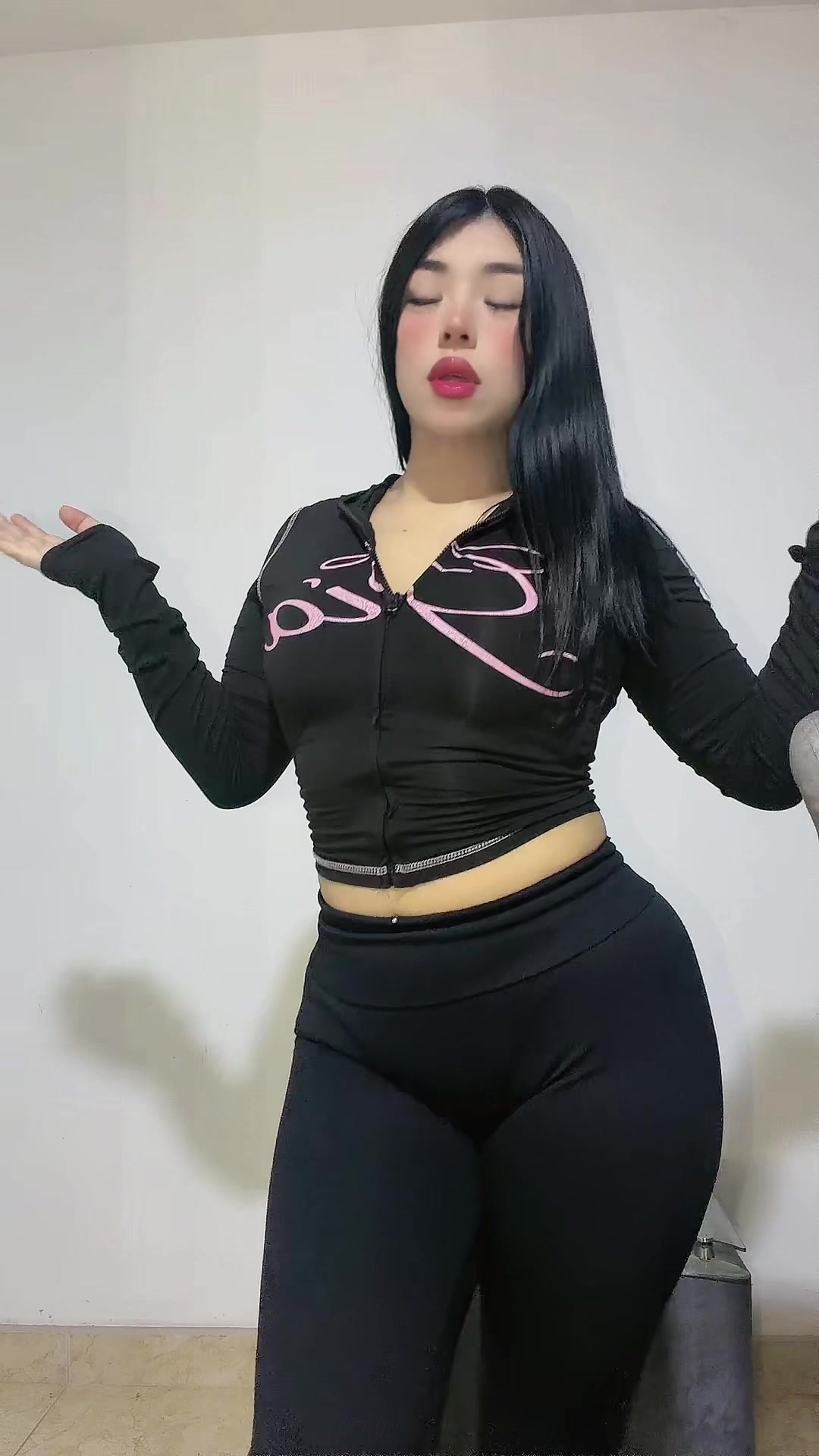 @Zumii💋