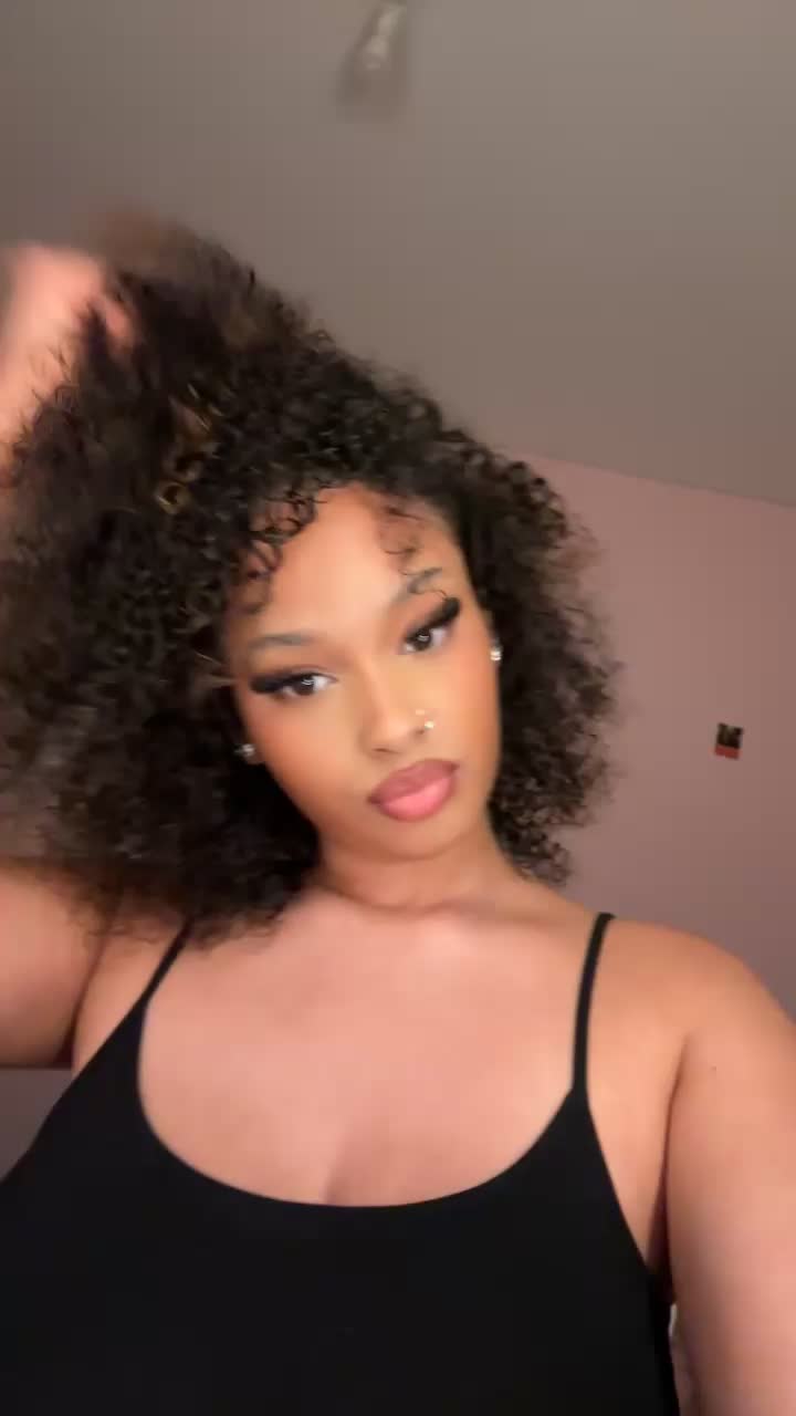 @𝐦𝐤🧸