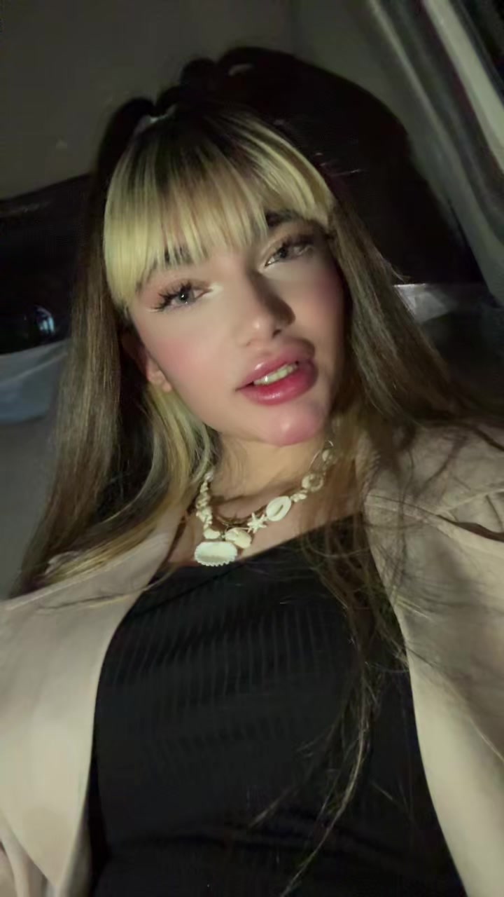 @elisanwm