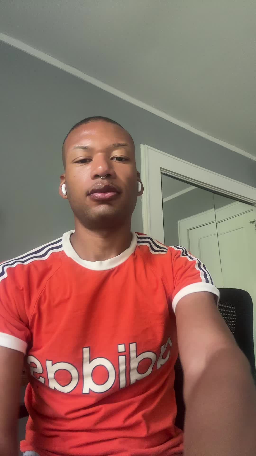 @Prettimasculine97