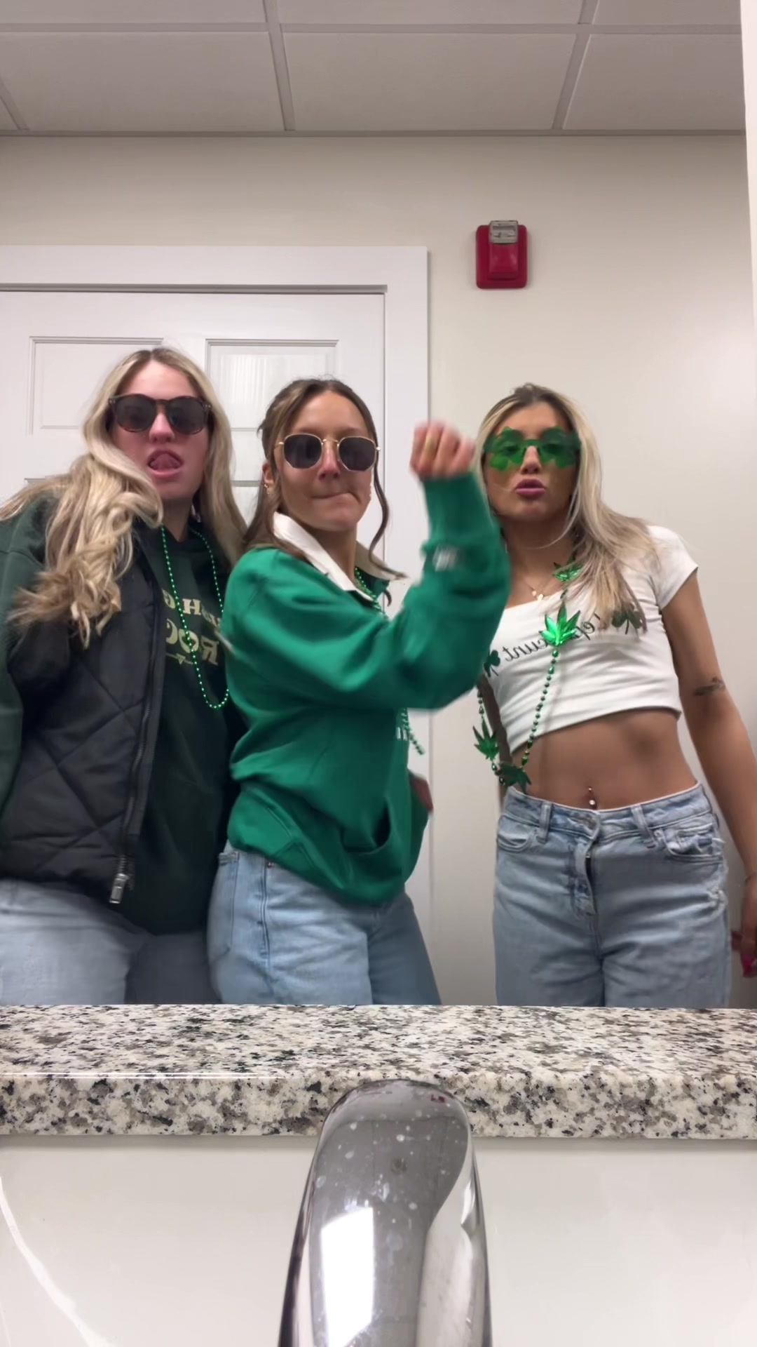 @julianne