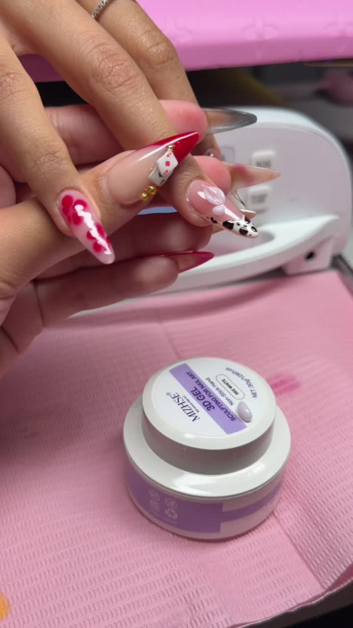 @Nails_by_lillian