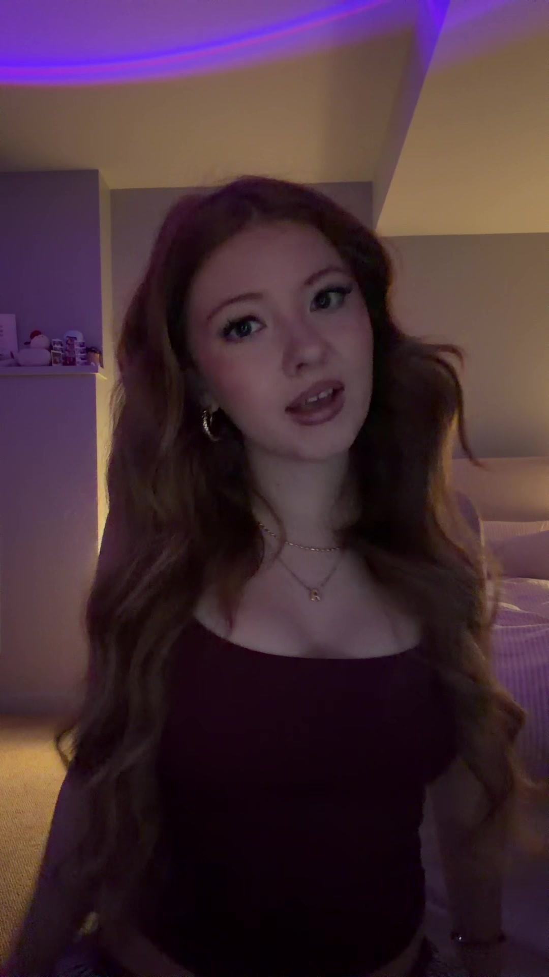 @Adriana 🪽