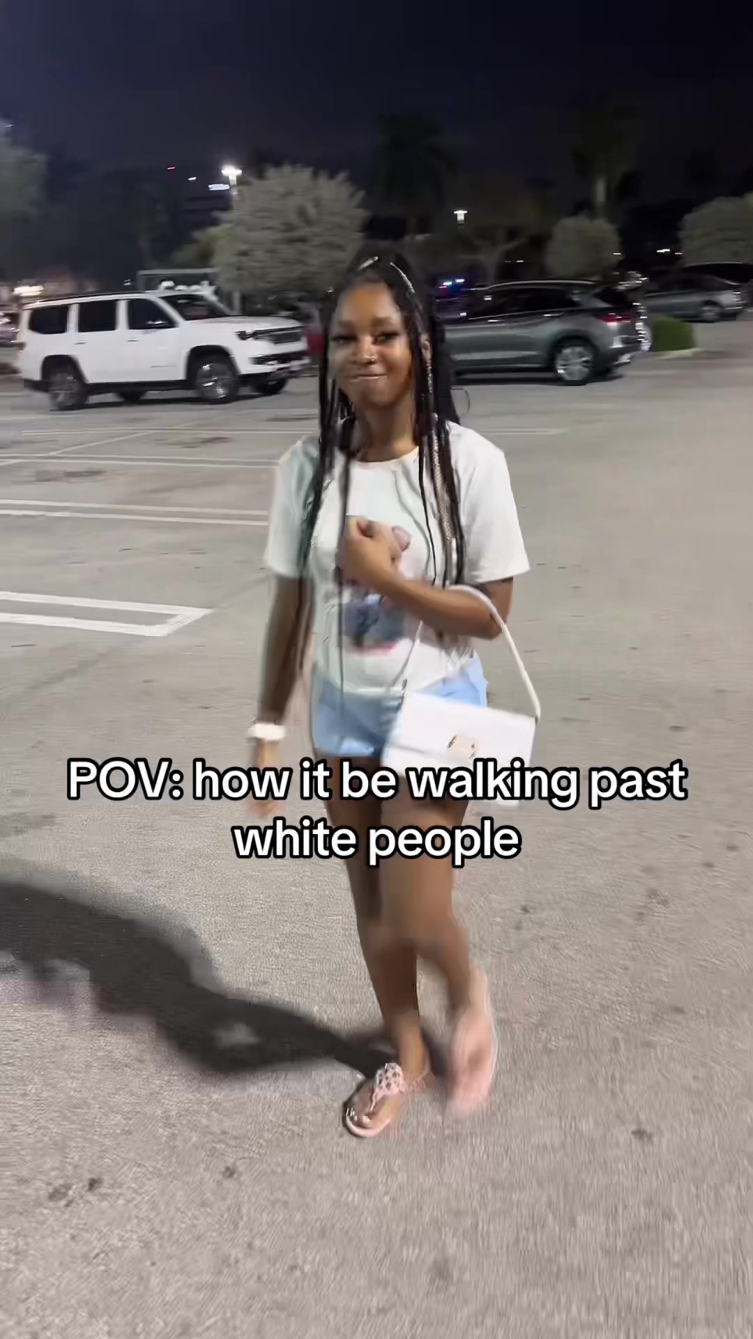 @Ninii