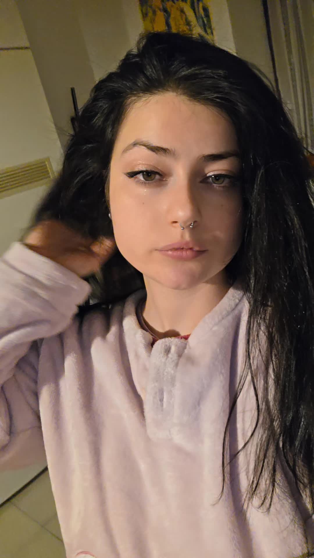 @Karlotta