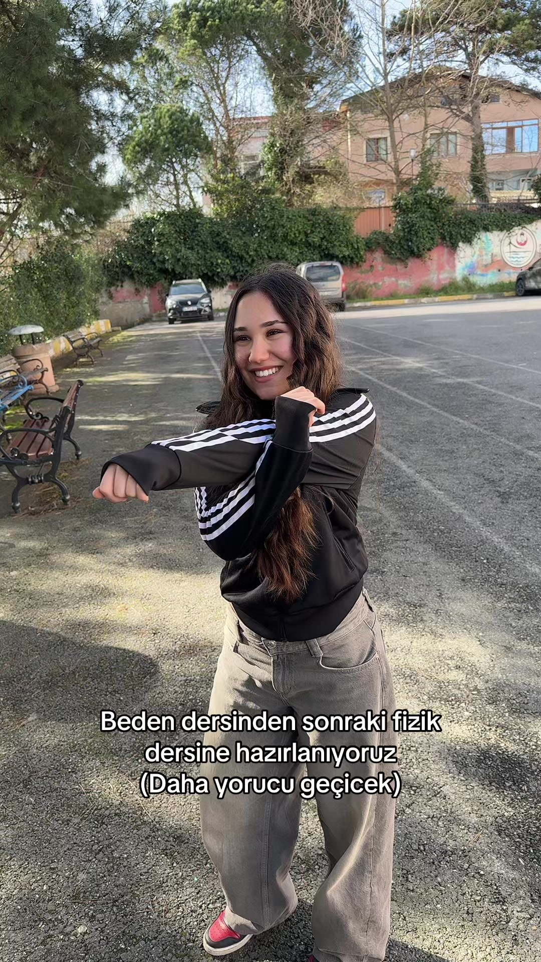 @twoslutss