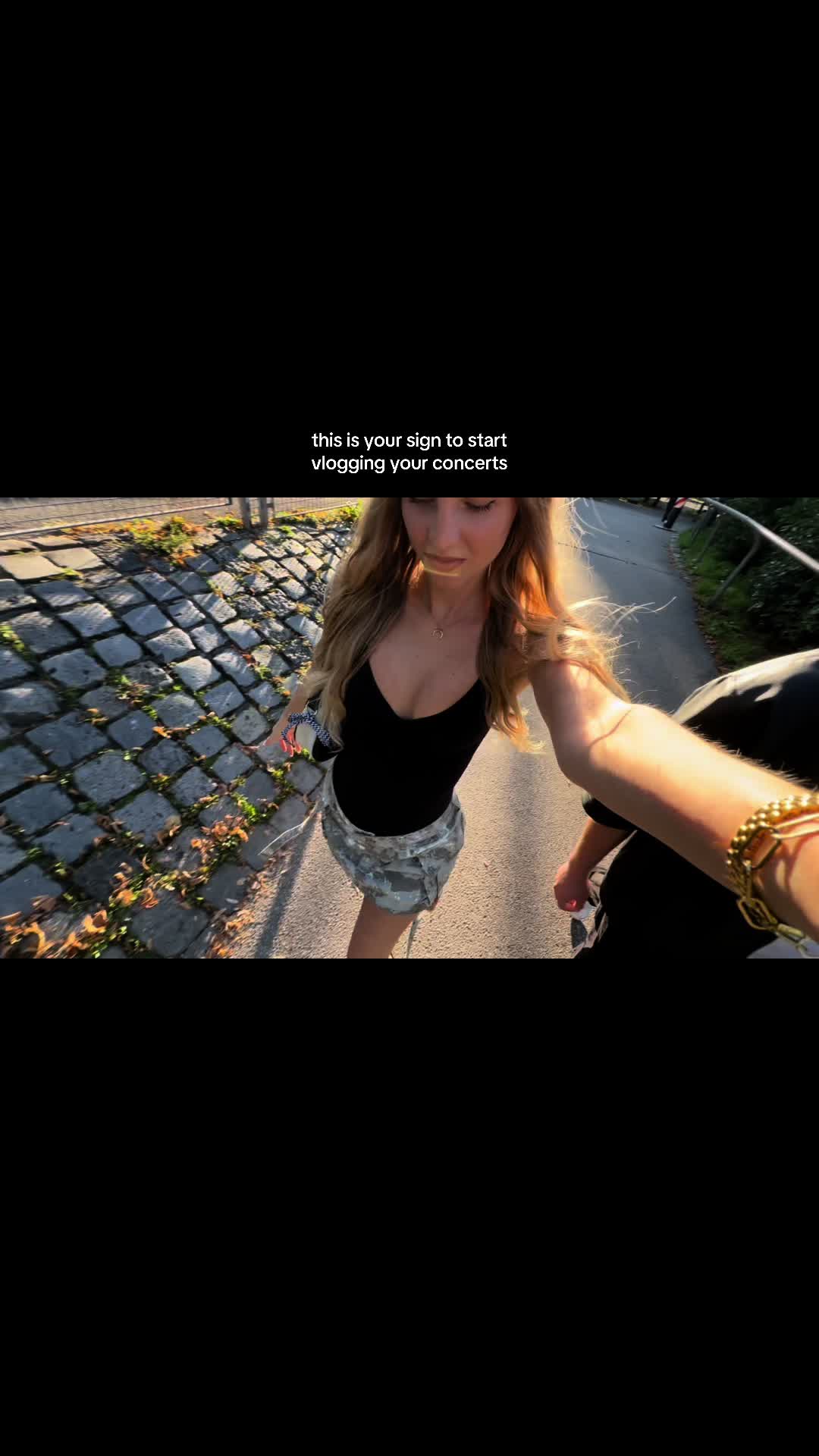 @𝐌𝐄𝐋𝐈