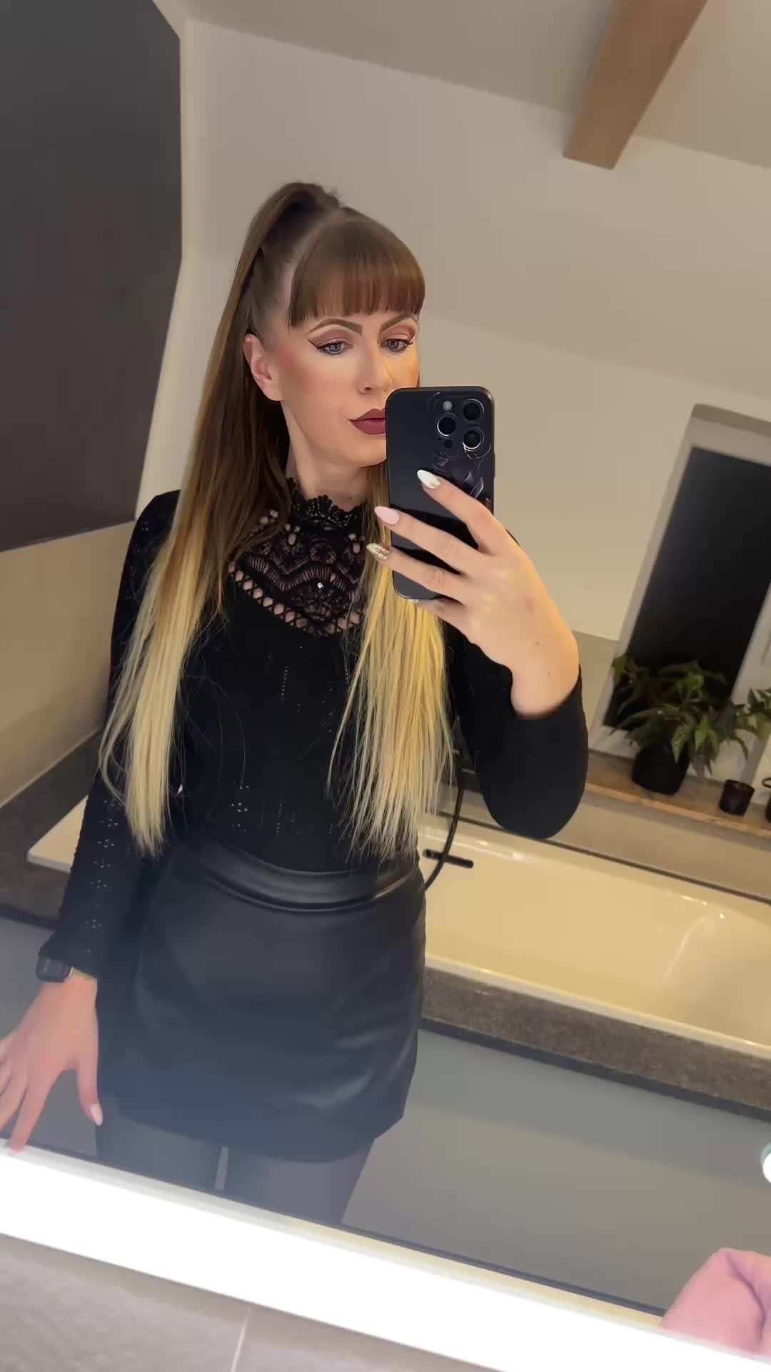 @06SaRaH28