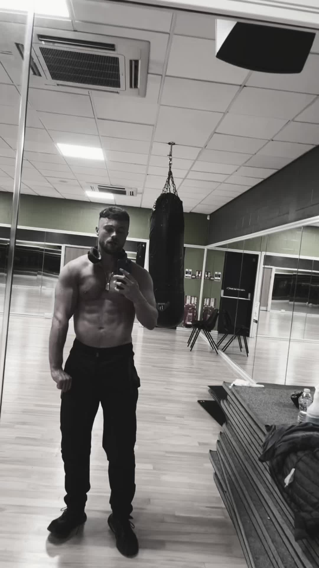 @Charltonfit
