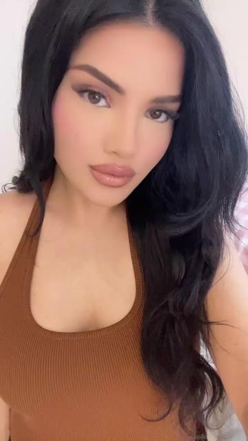 @👑MIMI👑