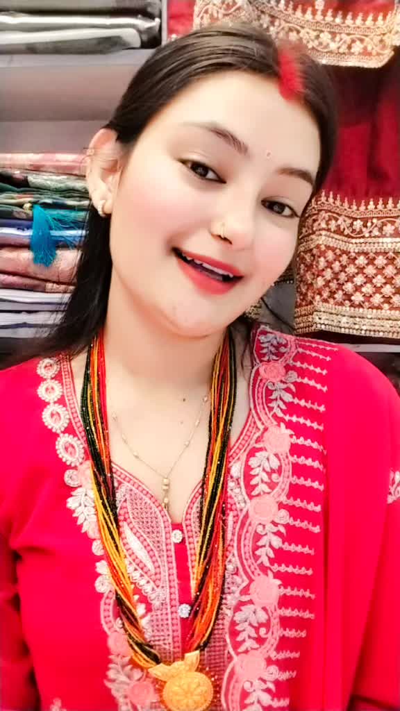 @👸karishma Nath👑