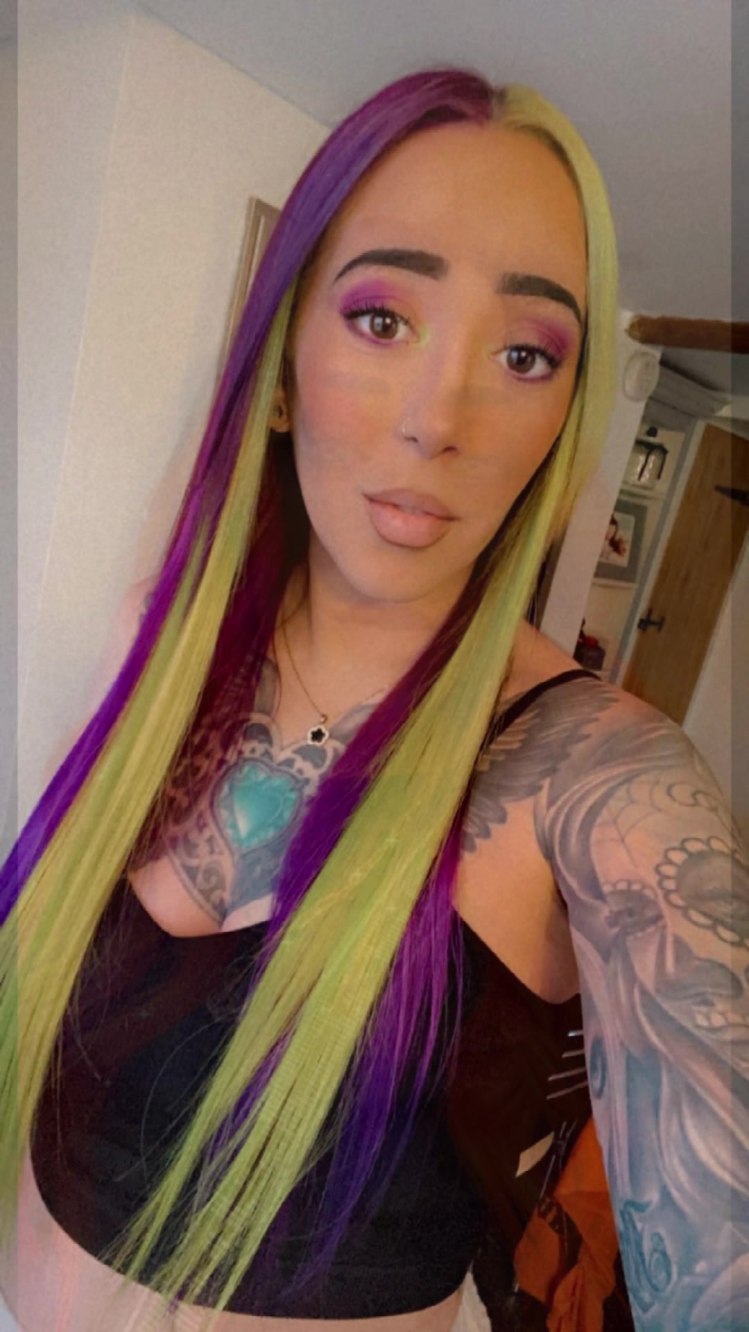 @Vivid locks by Lauren