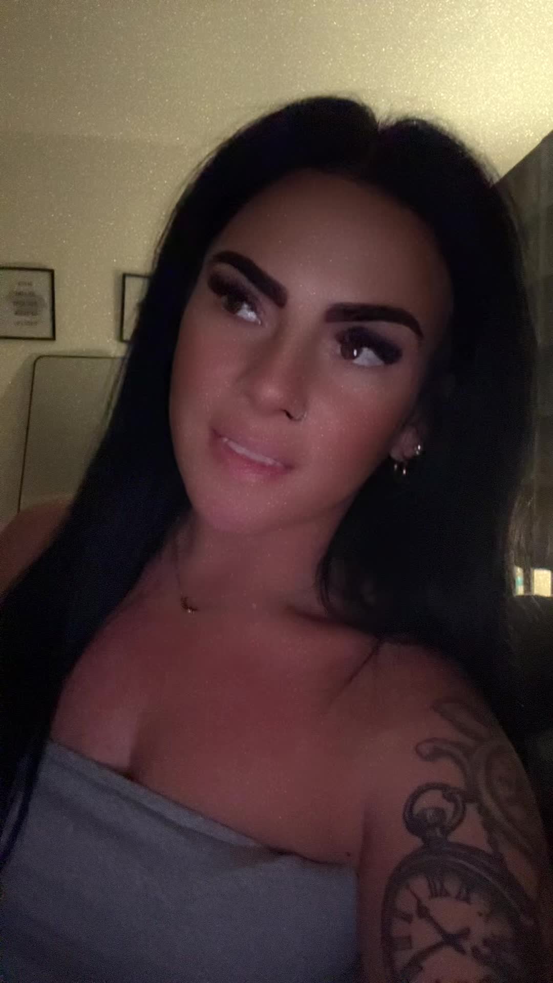 @CHLO3🩶
