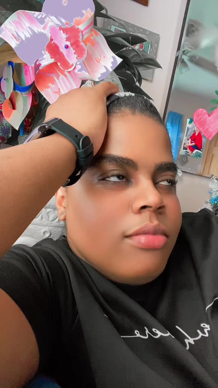 @✝️💜sister Edou💜✝️