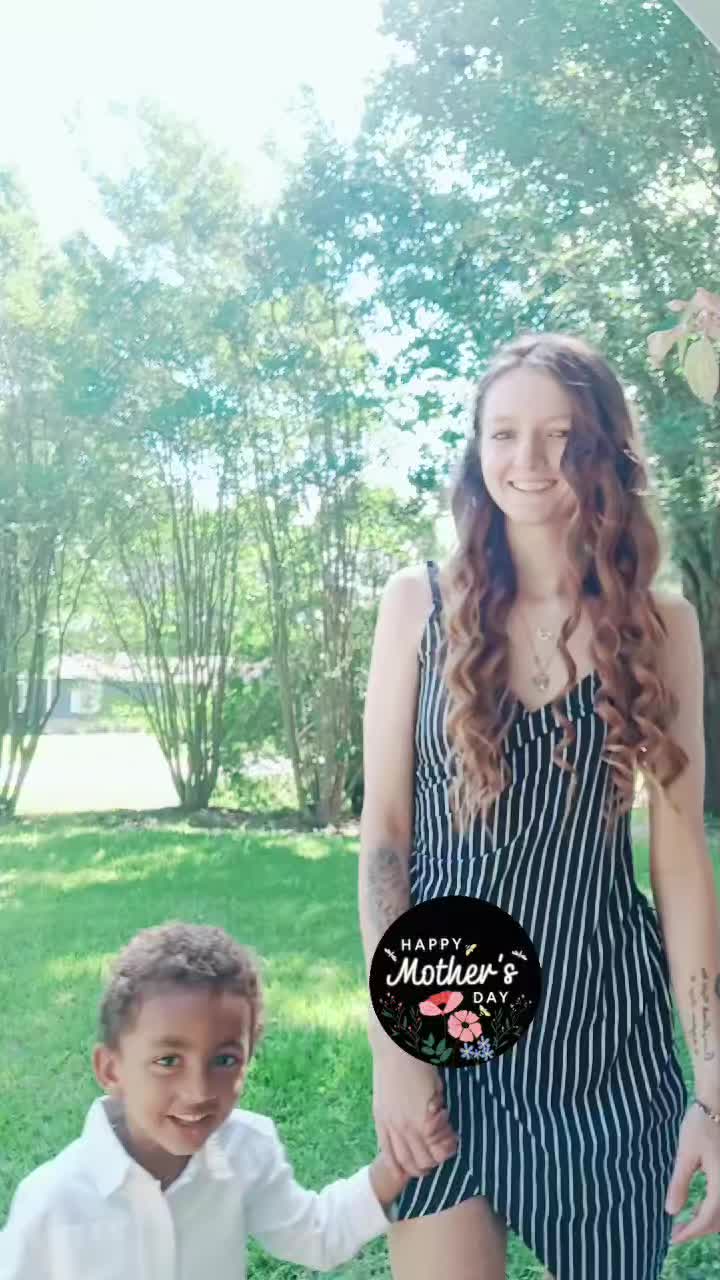 @lindsey_brie