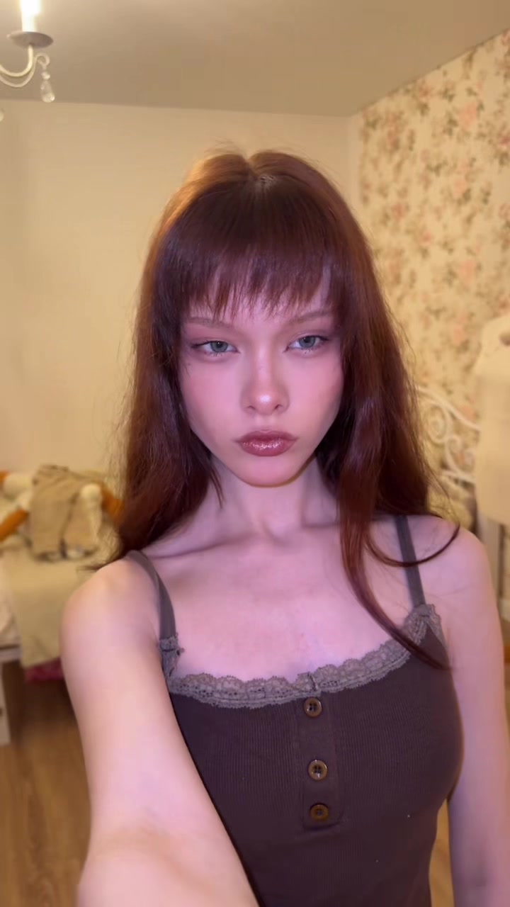 @аликью🪽