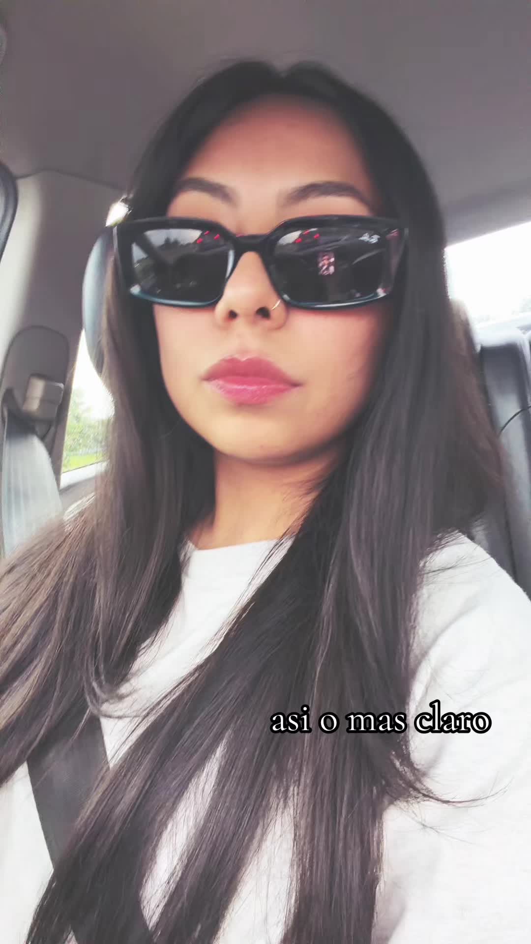 @Lapequeñayeny