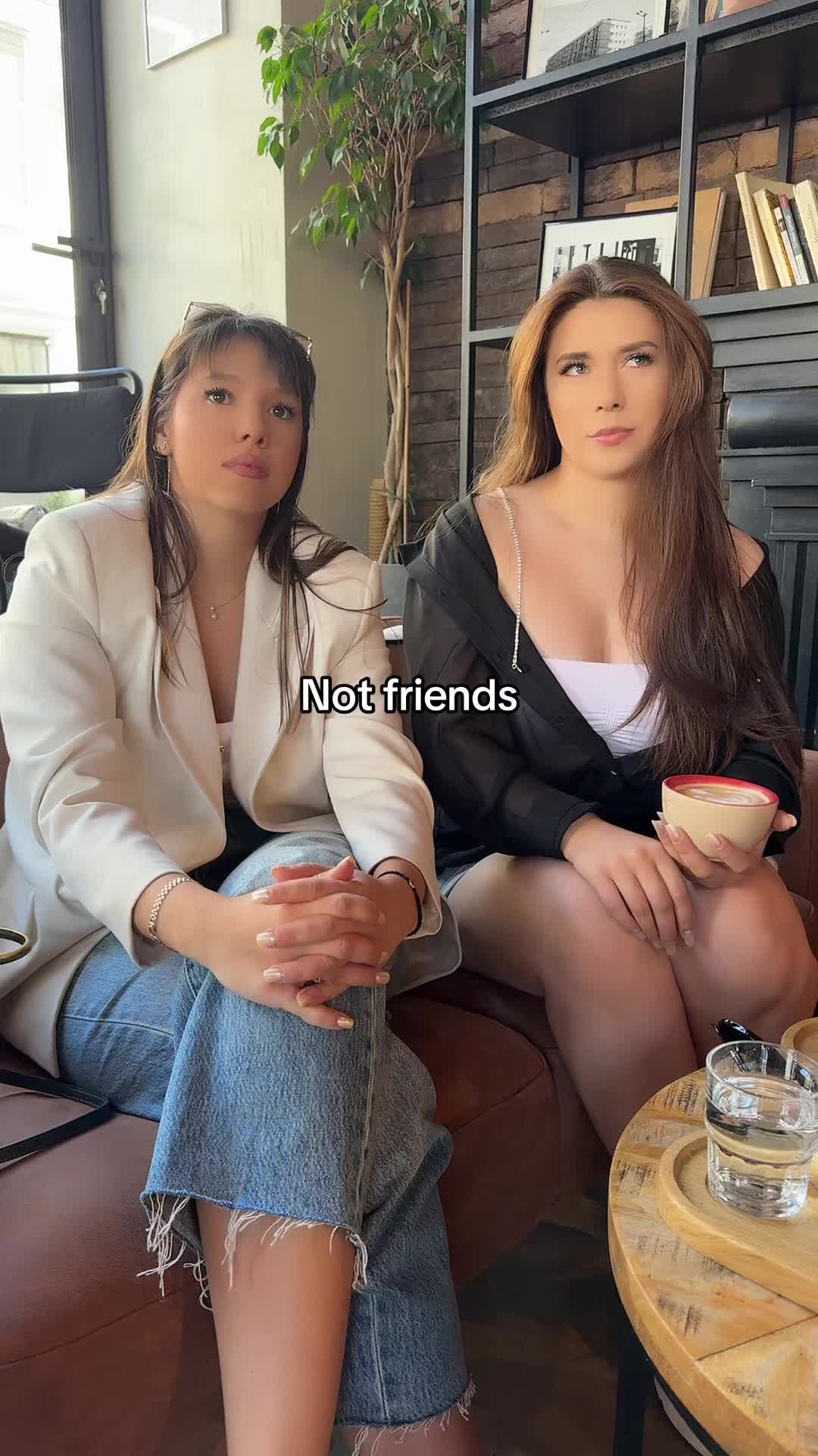 @MariadelaHey
