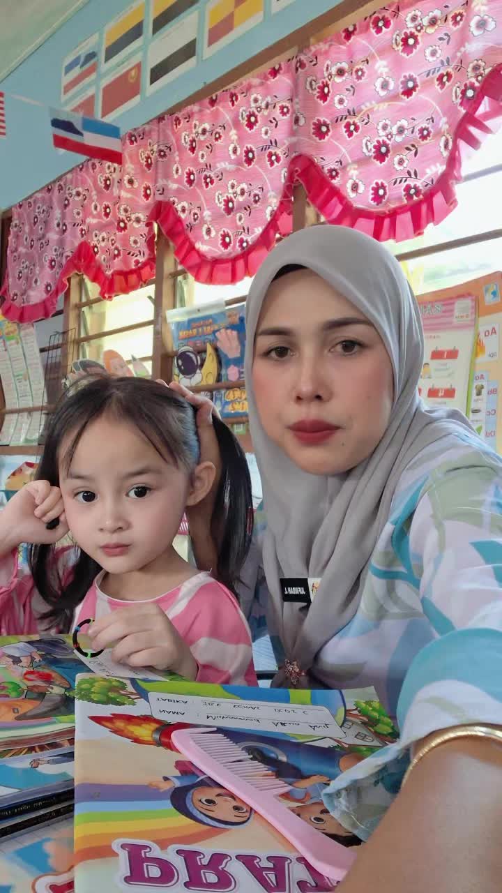 @🥰Juefarisaqisyah🧑🧑🧑👧💝