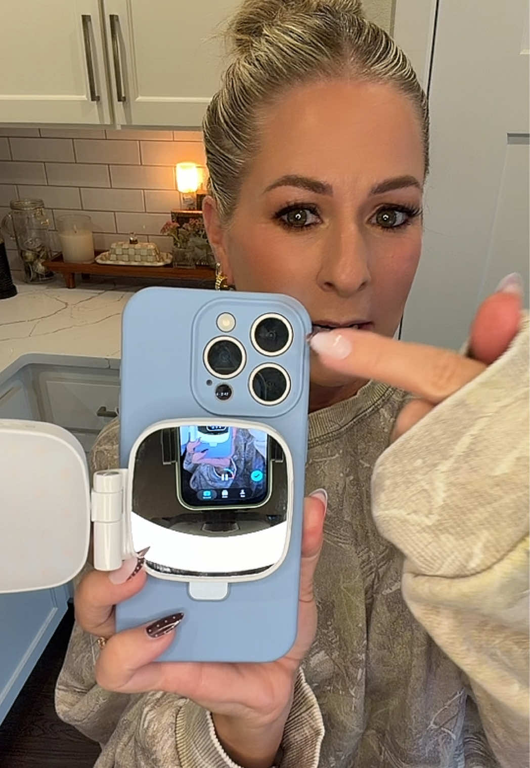 @thesaltyblondestylist