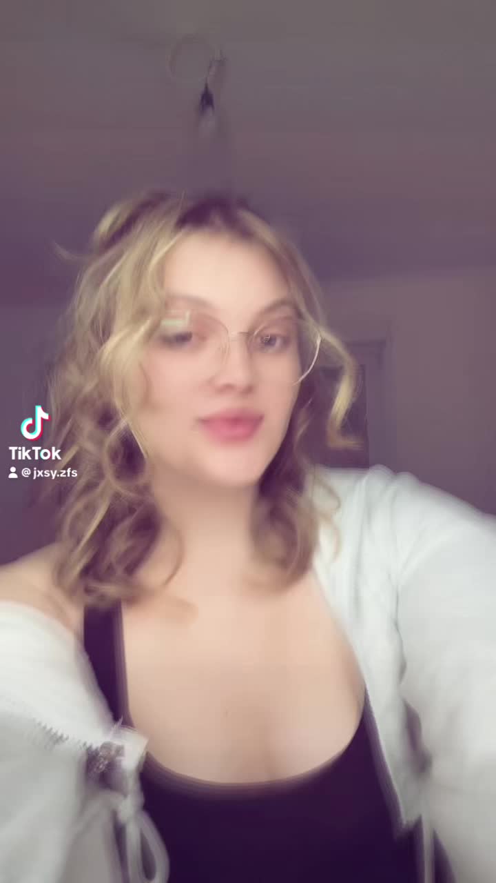 @𝐉𝐨𝐬𝐲