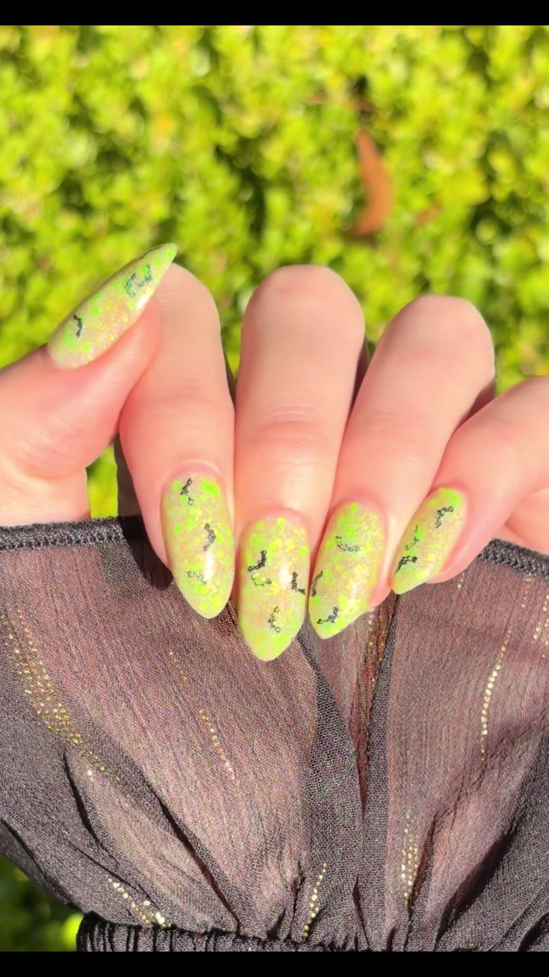 @nailsinanutshell