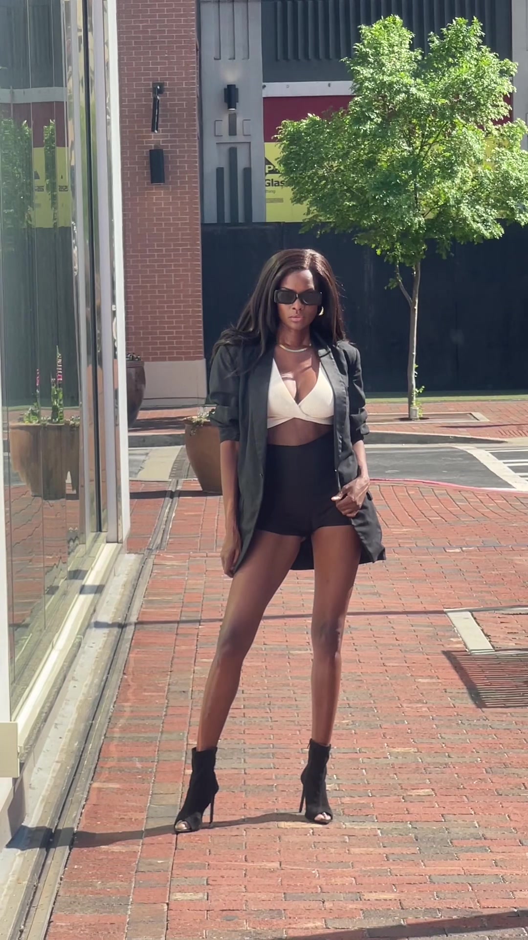 @christinarunway_