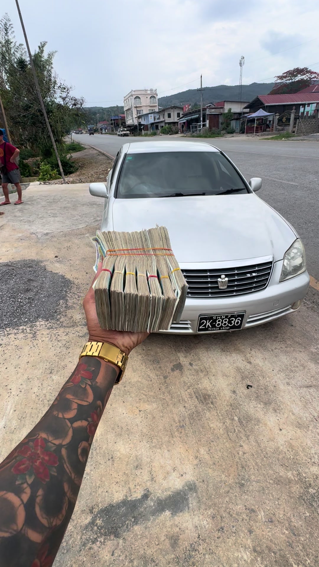 @𝗥𝗘𝗬