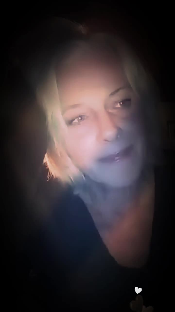 @Elke