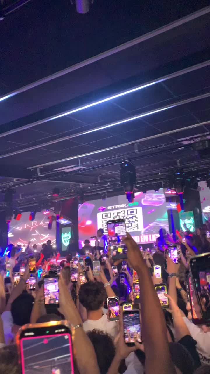 @𝐿.𝒸𝟦𝓈’📲
