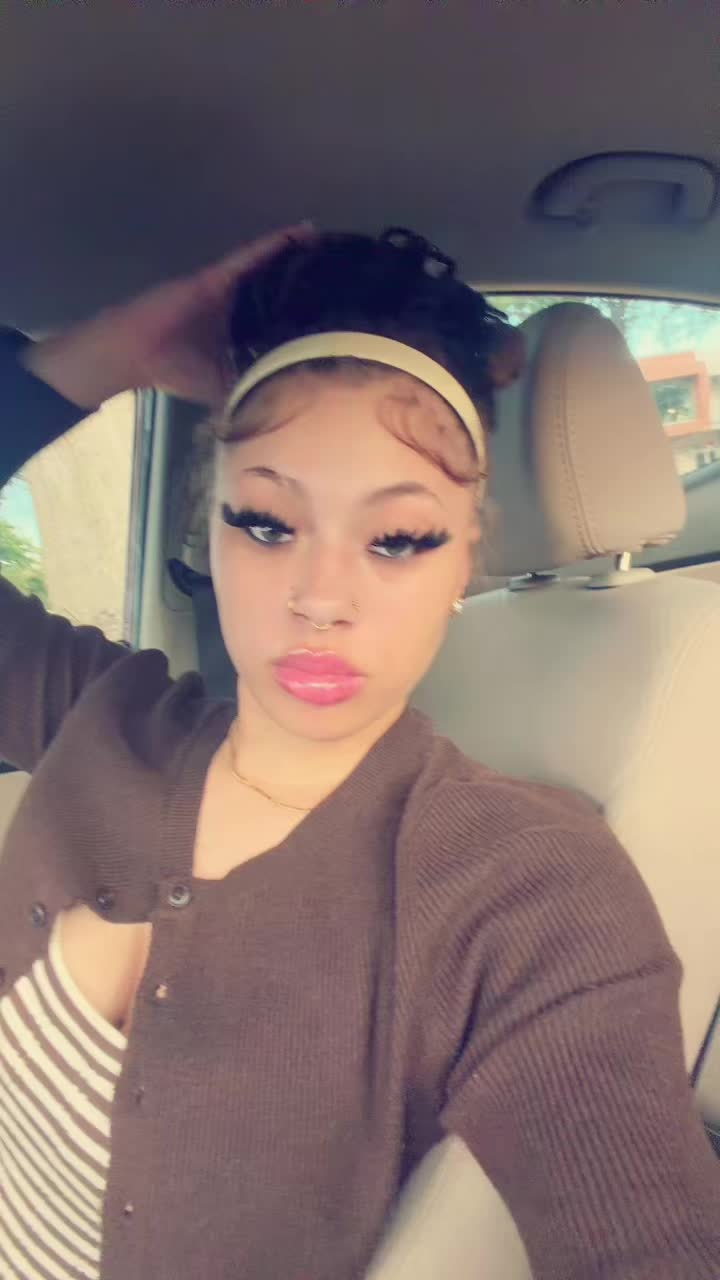 @layaaa