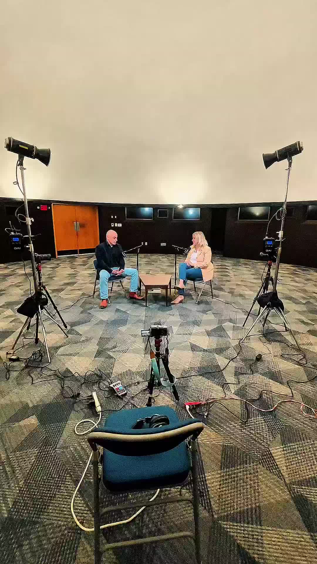 @directornoodles