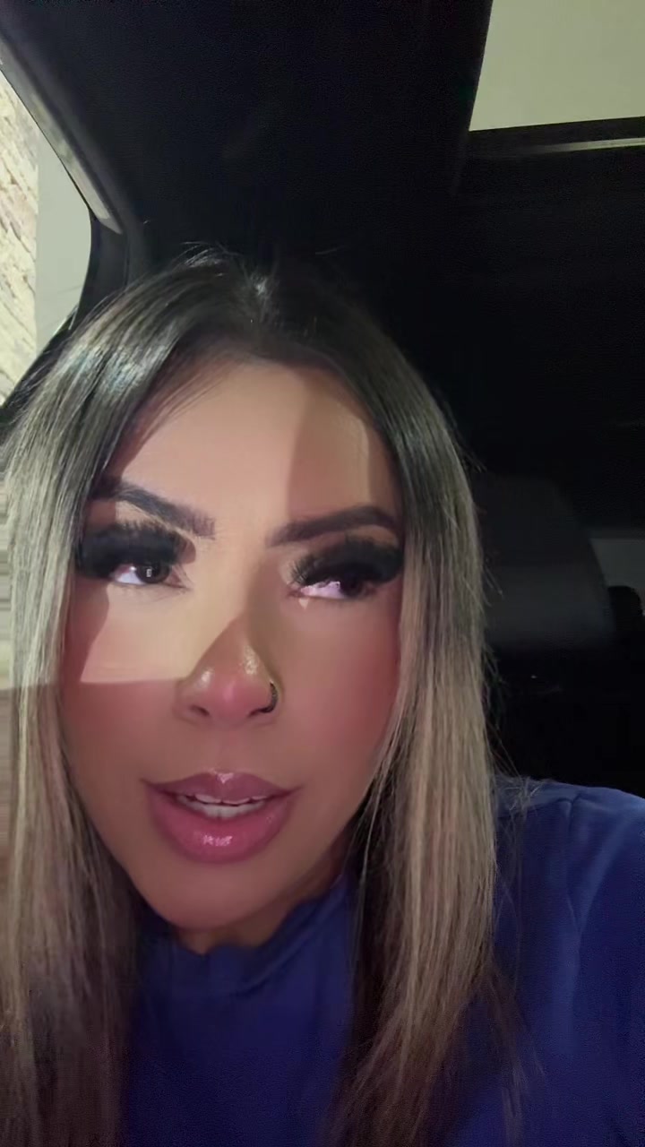 @Alysssabarelaa