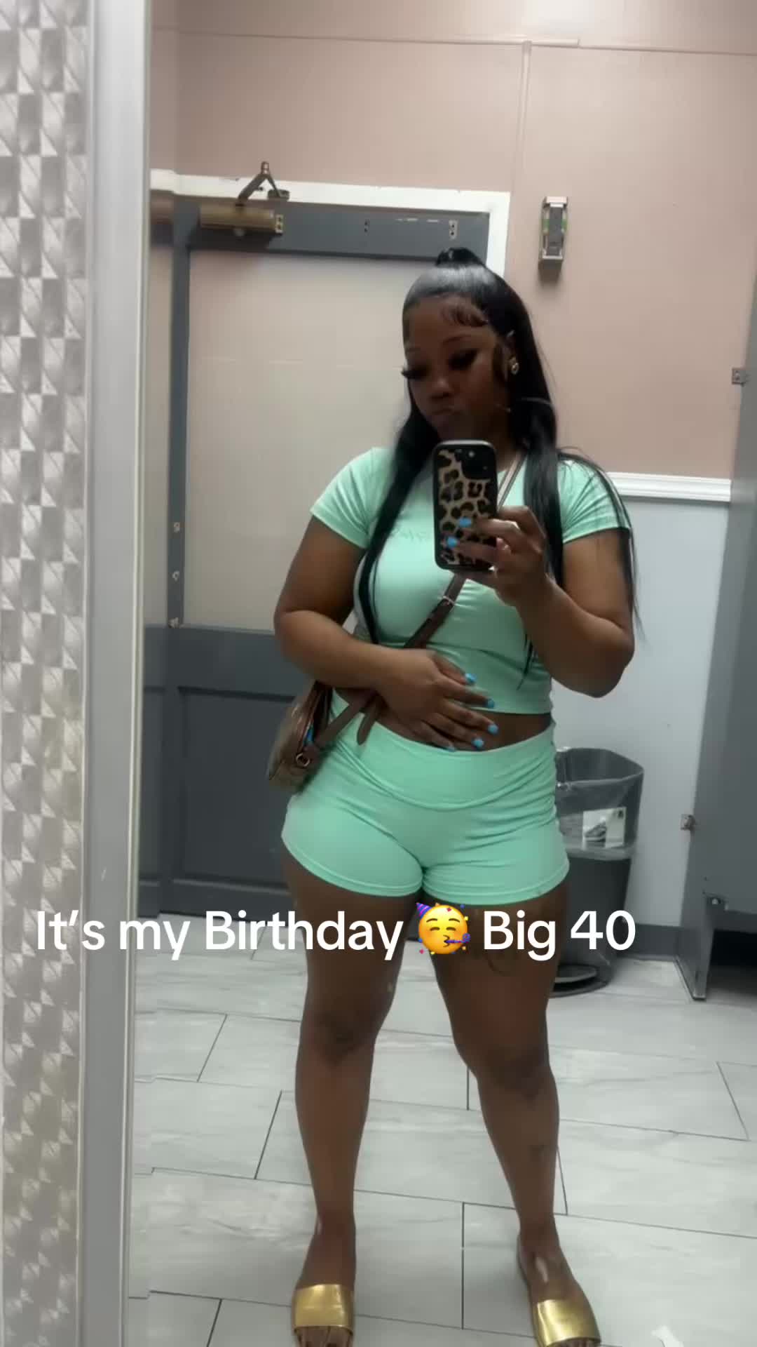 @SashaMac