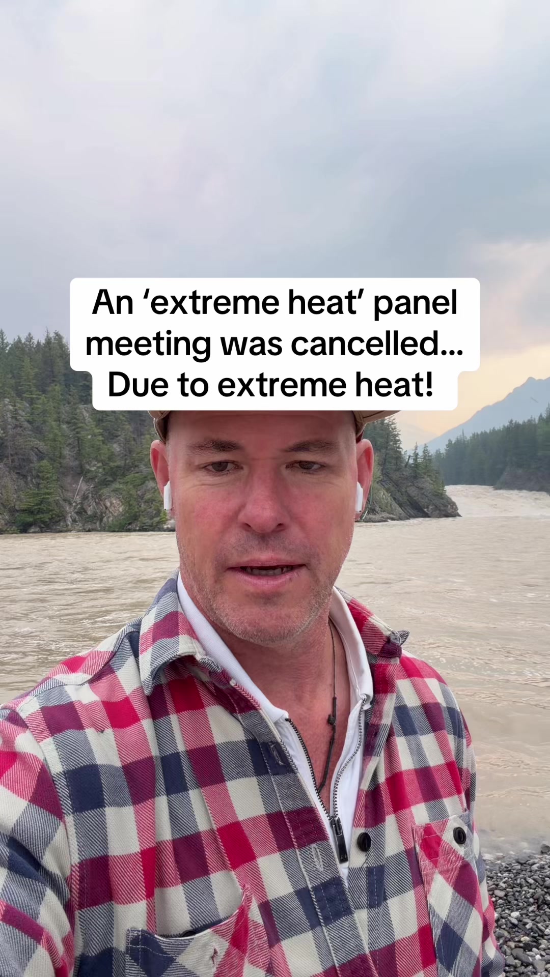 @2me_Travels 🇨🇦