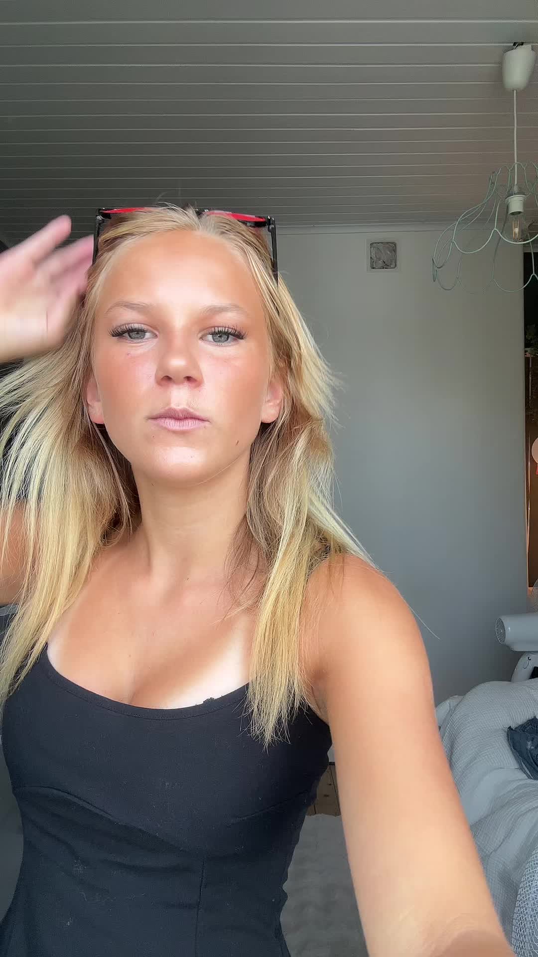 @Hedvig