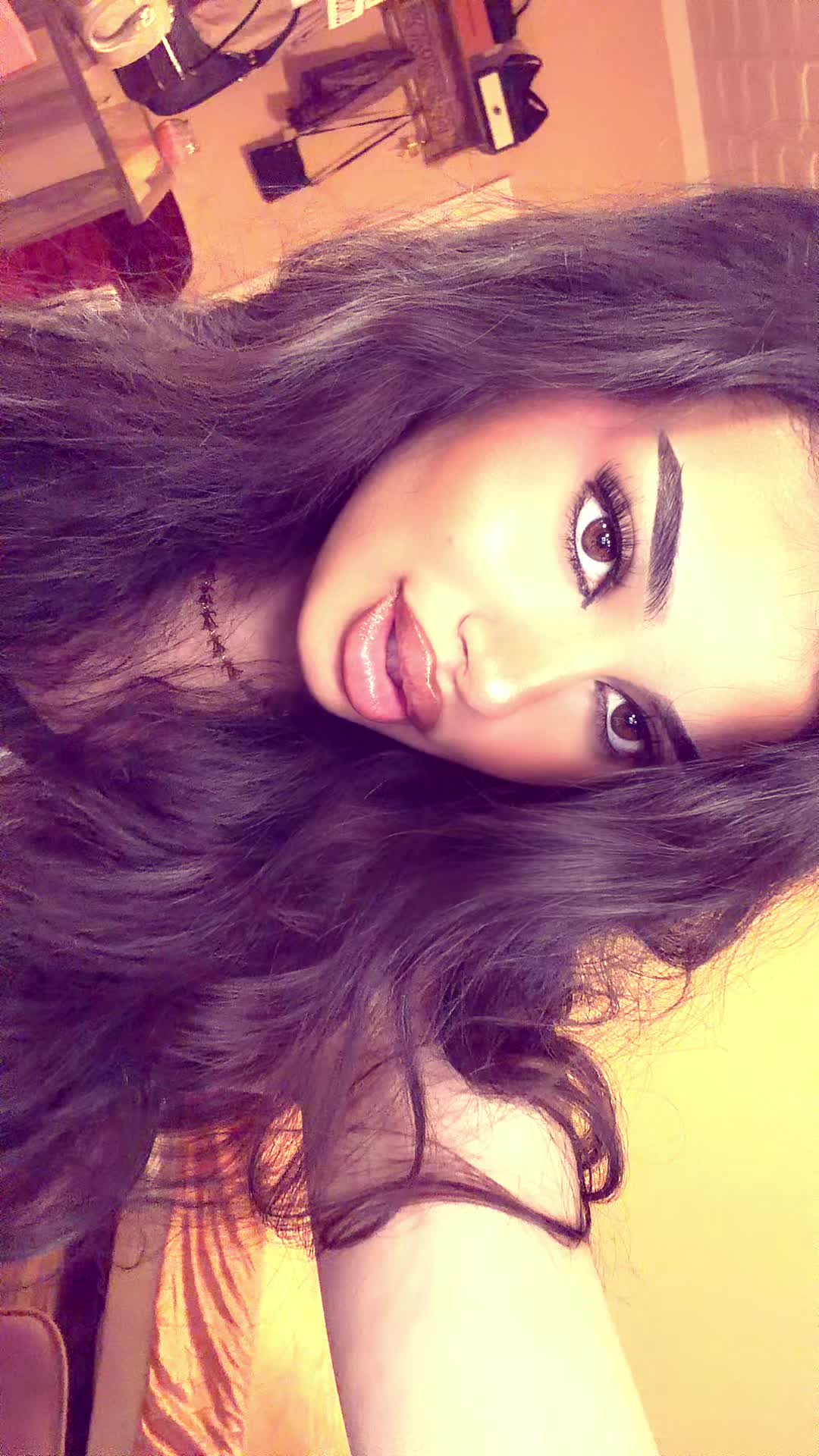 @VERA KAMENOVA