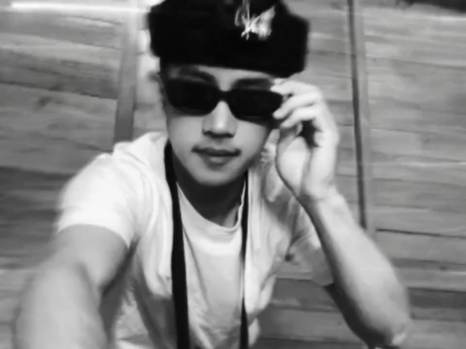 @~๐ฌ๐.๐๐ฆโจ