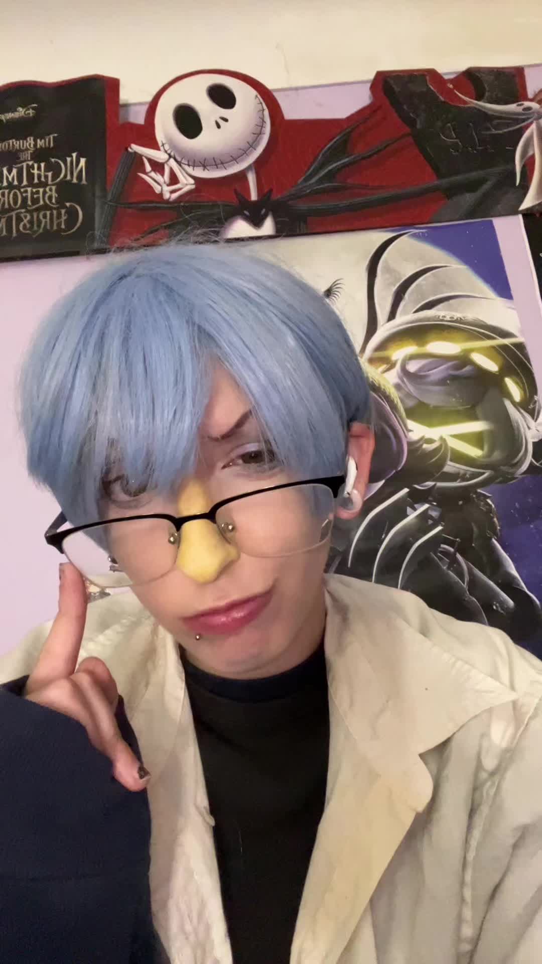 @emoampora
