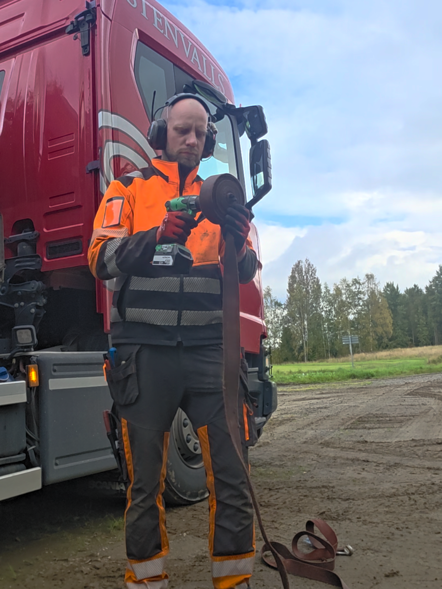@Linus Selkälä