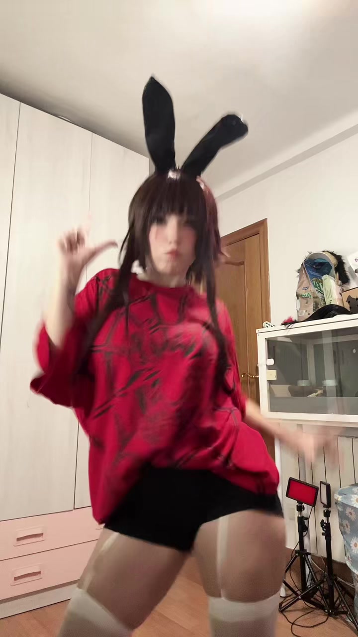 @dino.potatoe.