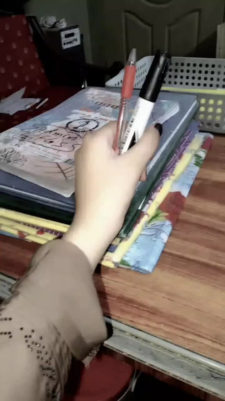 @Aneeسa🎀