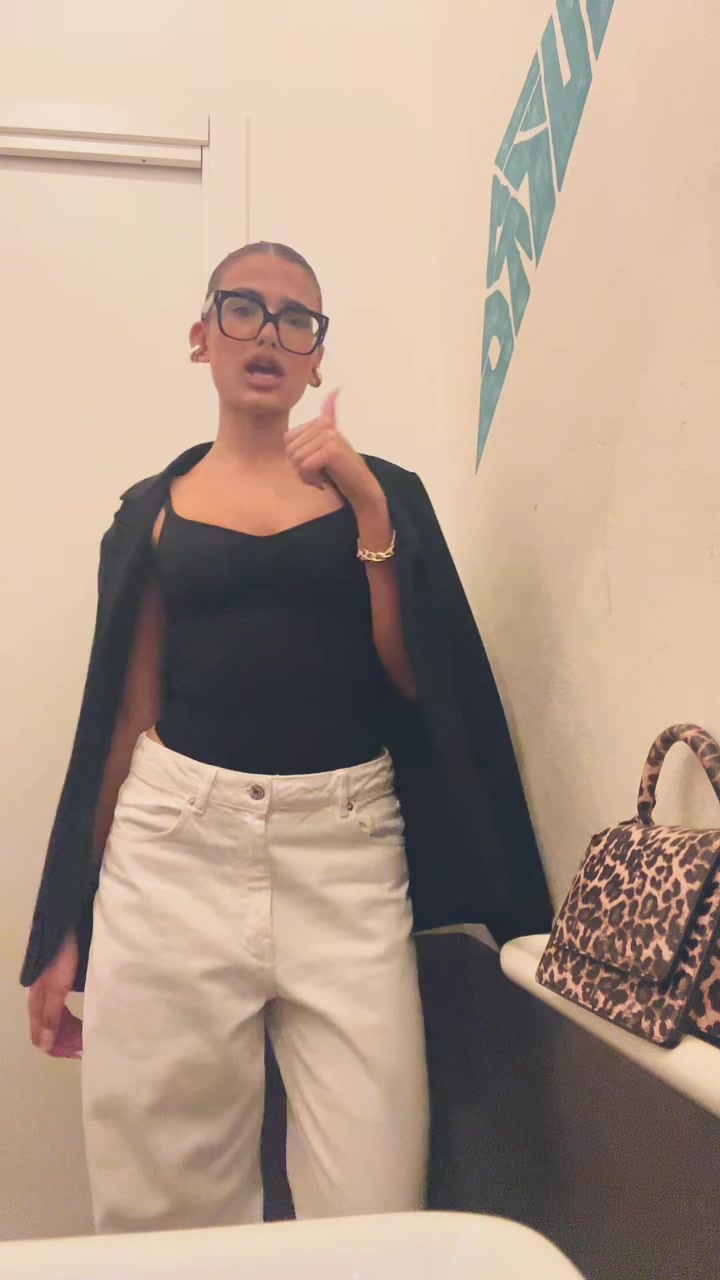 @anna