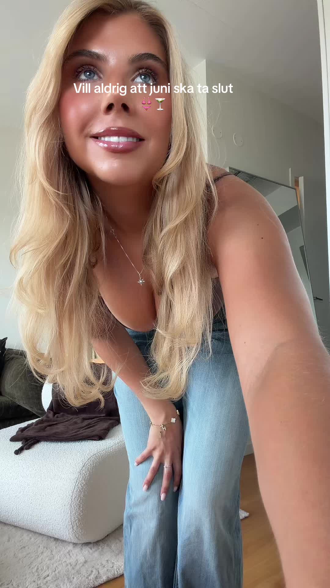 @HB