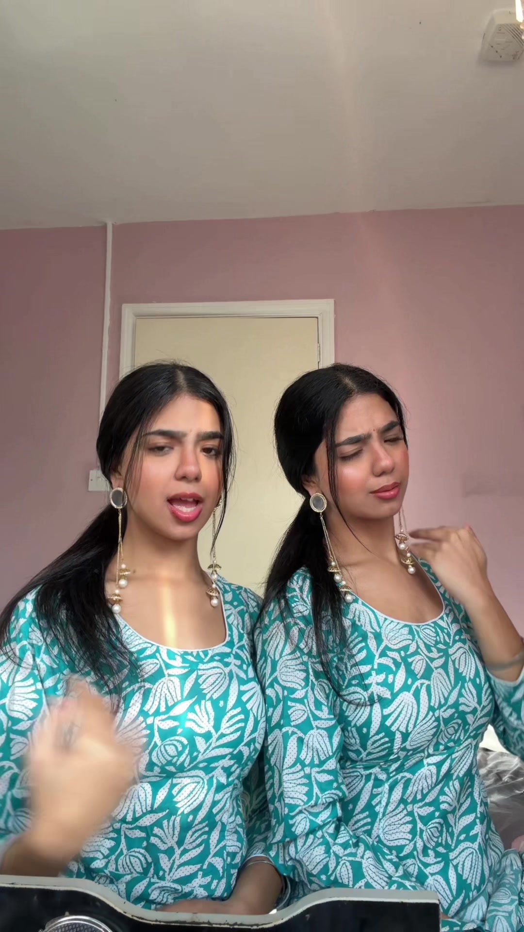 @TeamVleenam